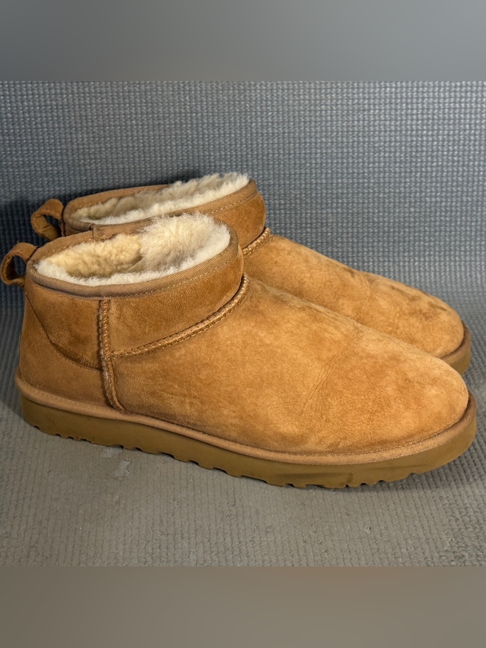 UGG Classic Ultra Mini Boots Chestnut Suede Men’s Size 12
